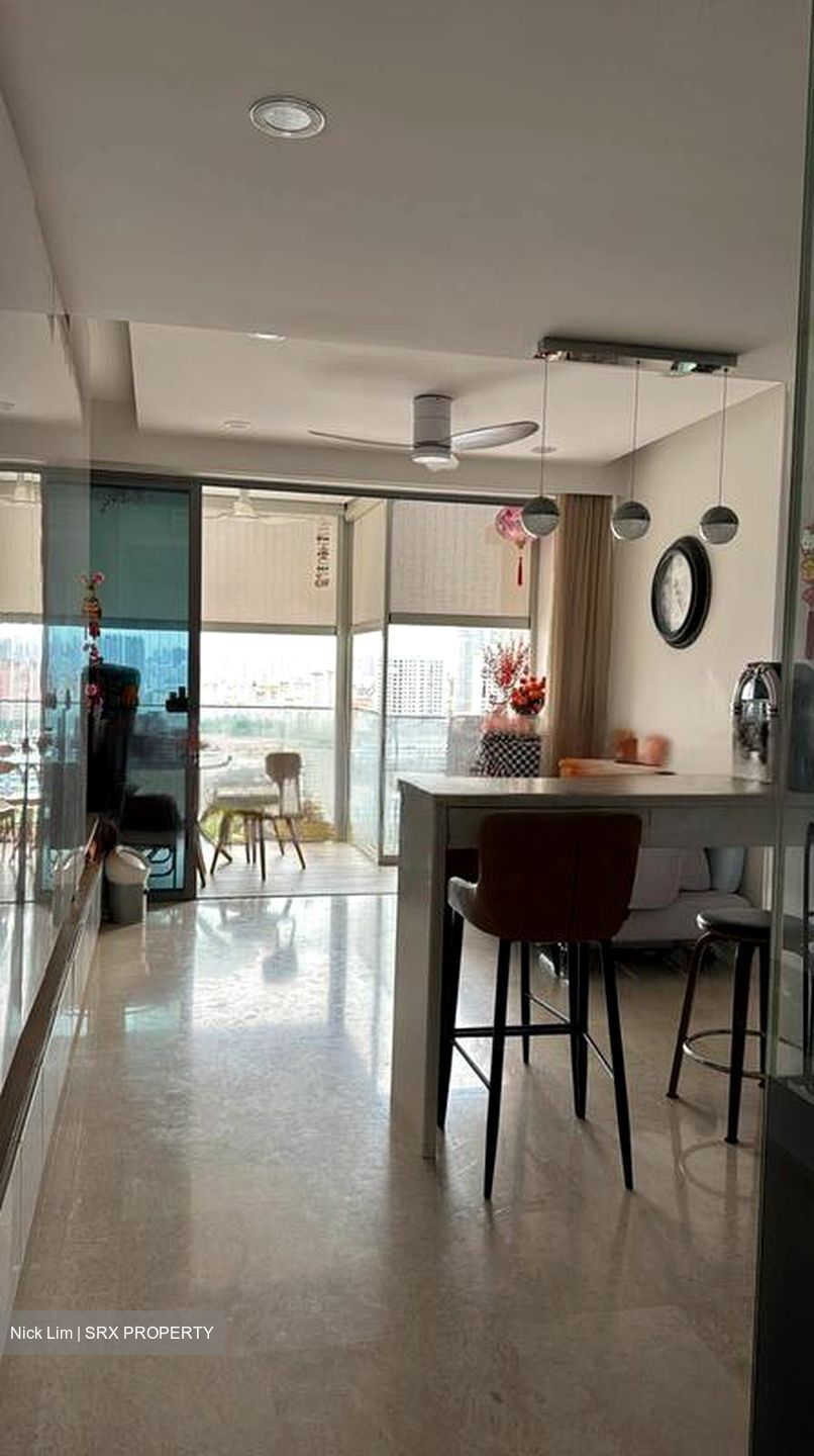Centro Residences (D20), Condominium #468449501